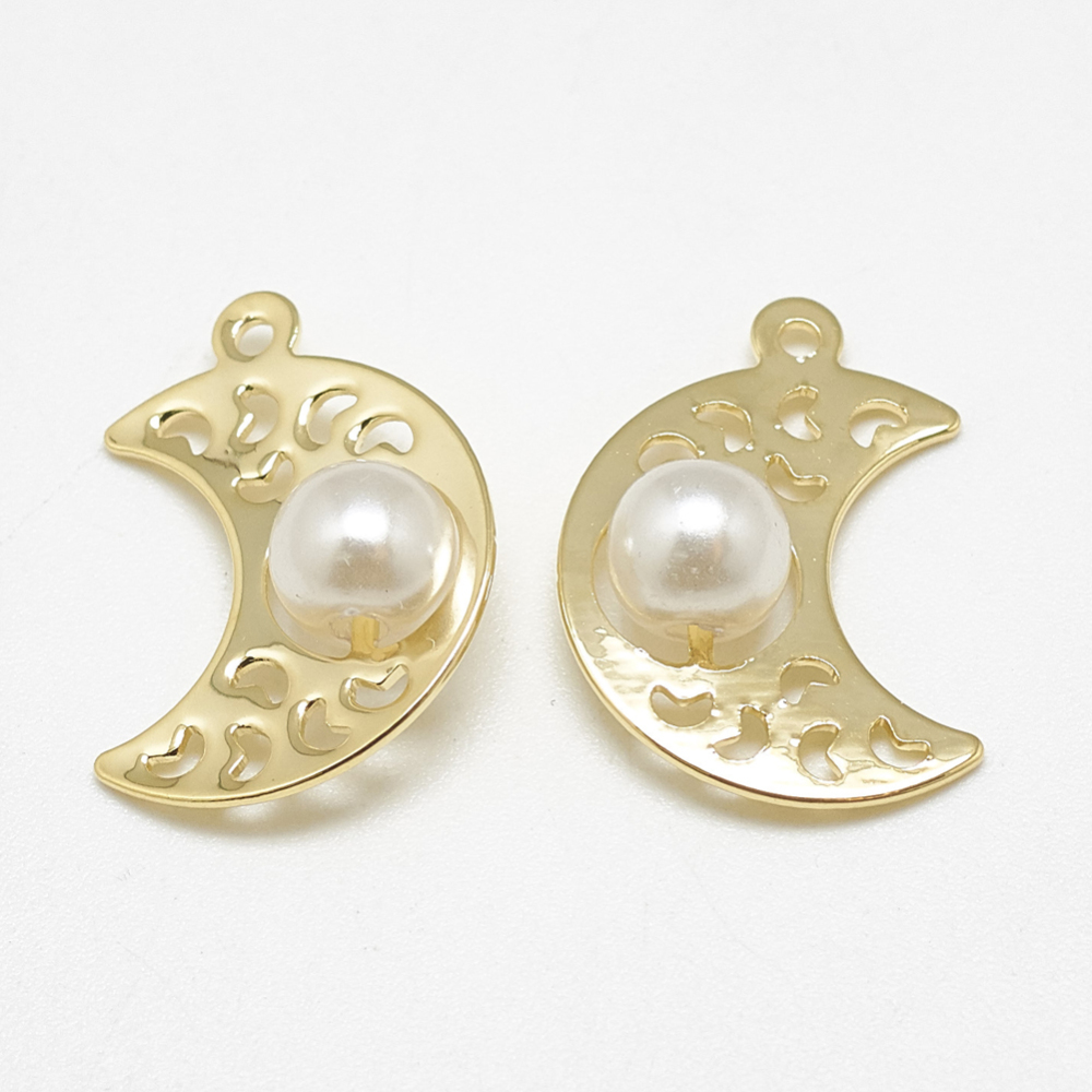 PandaHall Brass Pendants, with ABS Plastic Imitation Pearl, Moon, Ivory, Real Gold Plated, 18.5x13x6mm, Hole: 1mm Brass Moon Ivory
