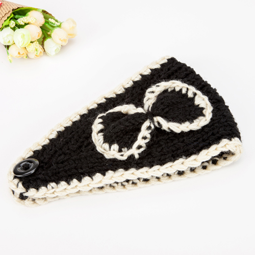 PandaHall Crochet Headbands, Bow Hair Accessories, with Plastic Button, Black, 470x130x8mm Yarn Black
