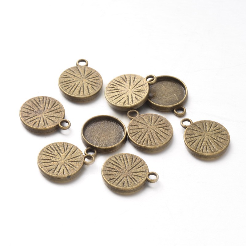 PandaHall Tibetan Style Pendant Cabochon Settings, Lead Free & Nickel Free, Antique Bronze, 17.5x14.5x2.5mm, Hole: 2mm; Flat Round Tray...