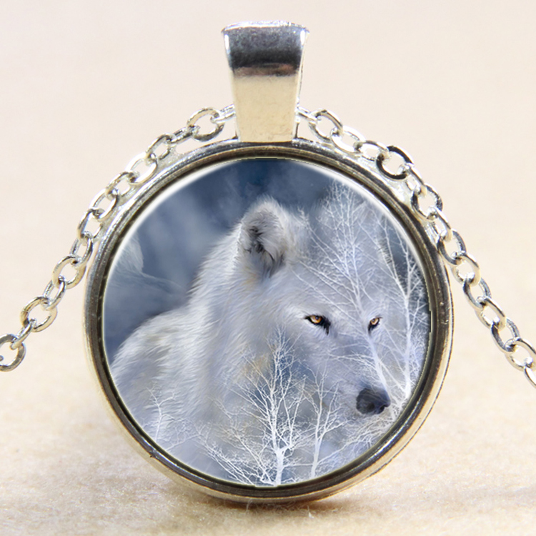 PandaHall Wolf Pattern Flat Round Glass Pendant Necklaces, with Alloy Chains, Silver, 18" Alloy