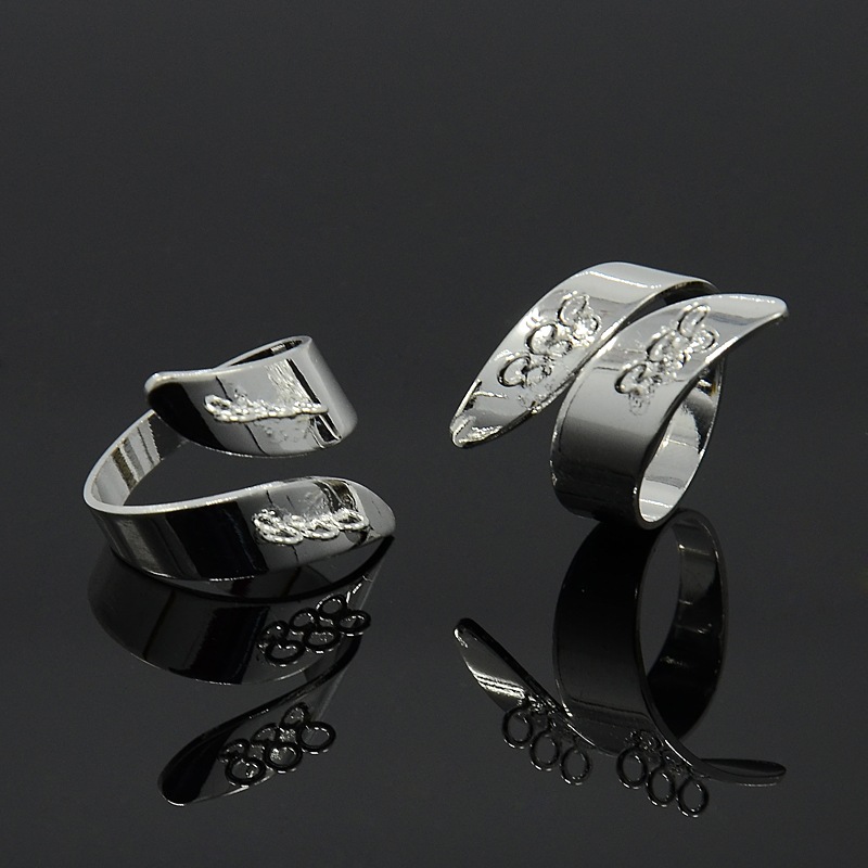 PandaHall Adjustable Loop Ring Bases, Brass, Nickel Free, Silver Metal Color,Size: Ring: 19mm inner diameter, hole: 2mm Brass Silver