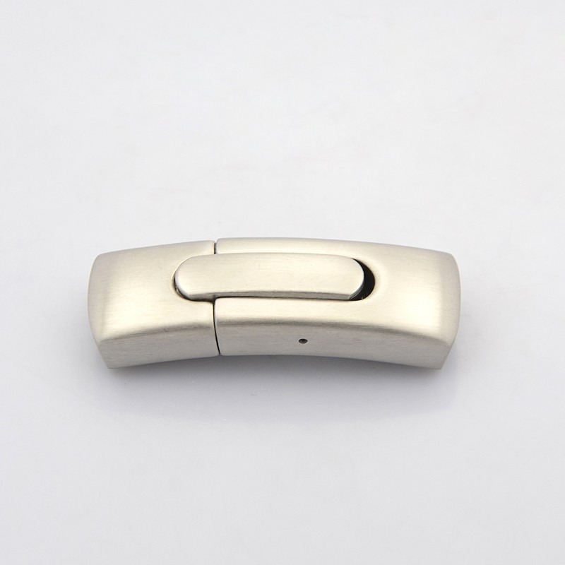 PandaHall Cuboid 304 Stainless Steel Bayonet Clasps, Stainless Steel Color, 44x14x9mm, Hole: 5x11mm Stainless Steel