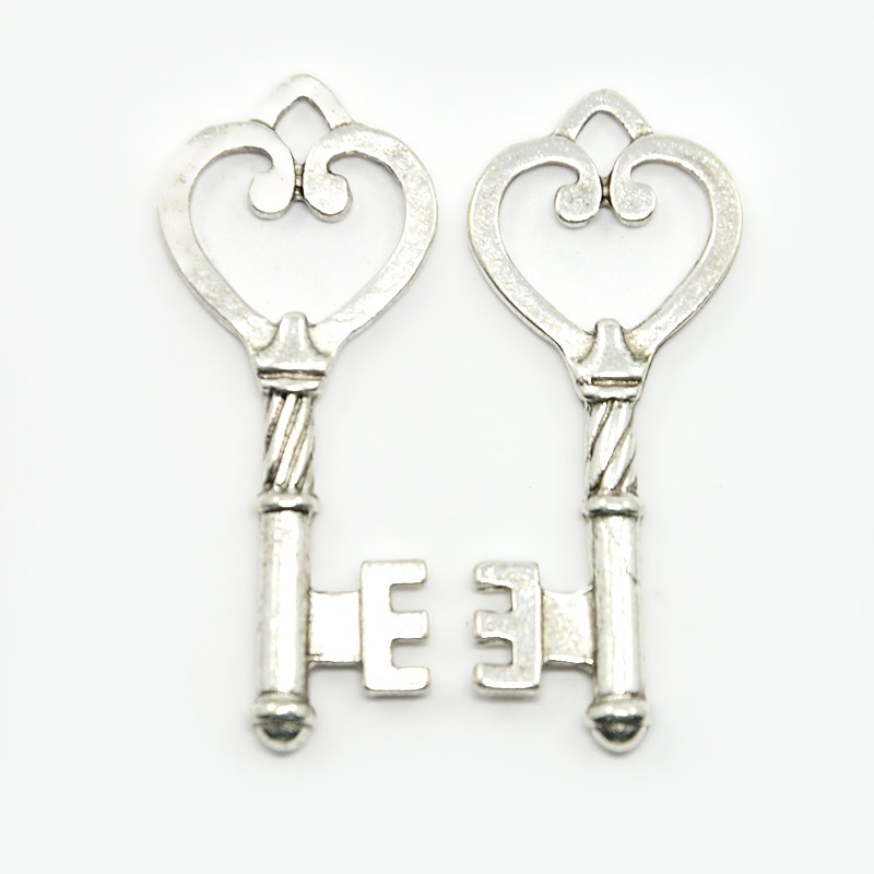 PandaHall Antique Silver Tibetan Style Skeleton Key Pendants, Lead Free and Cadmium Free, about 46.5mm long, 18mm wide, 4mm thick, hole: 3mm...