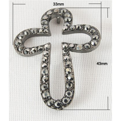 PandaHall Cross Gunmetal Tone Zinc Alloy Grade A Rhinestone Links, Jet, 43x33x8mm, Hole: 2mm Alloy+Rhinestone Cross Gray