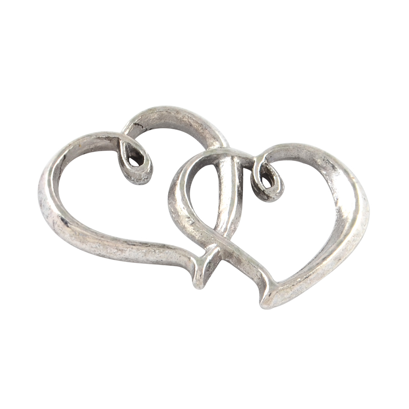 PandaHall Tibetan Style Double Heart Links, Lead Free, Antique Silver, 24x31x3mm, Hole: 14x9~15mm; about 294pcs/1000g Alloy Heart