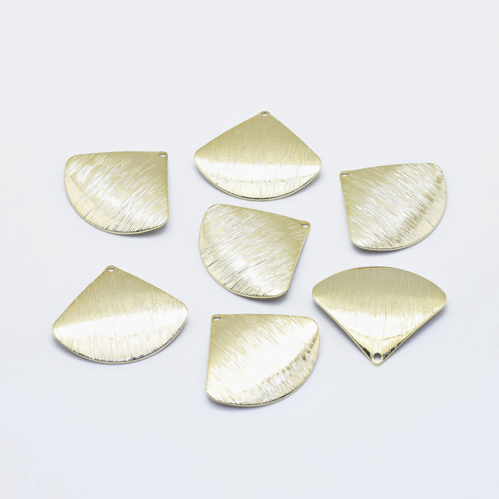 PandaHall Electroplated Brass Pendant, Long-Lasting Plated, Real 18K Gold Plated, Nickel Free, Brushed, Fan, 26.5x29.5x0.8mm, Hole: 1.5mm...