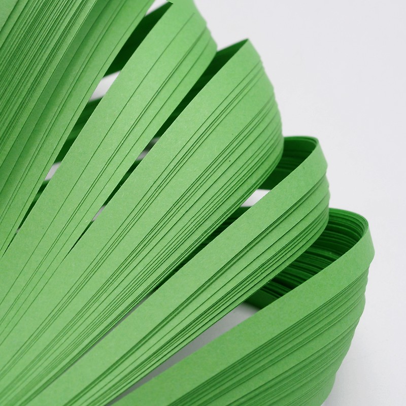 PandaHall Quilling Paper Strips, LimeGreen, 530x5mm; about 120strips/bag Paper Green