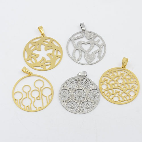 PandaHall 304 Stainless Steel Stardust Filigree Pendants, Flat Round, Mixed Color, 38x35x1mm, Hole: 7x4mm Stainless Steel Flat Round