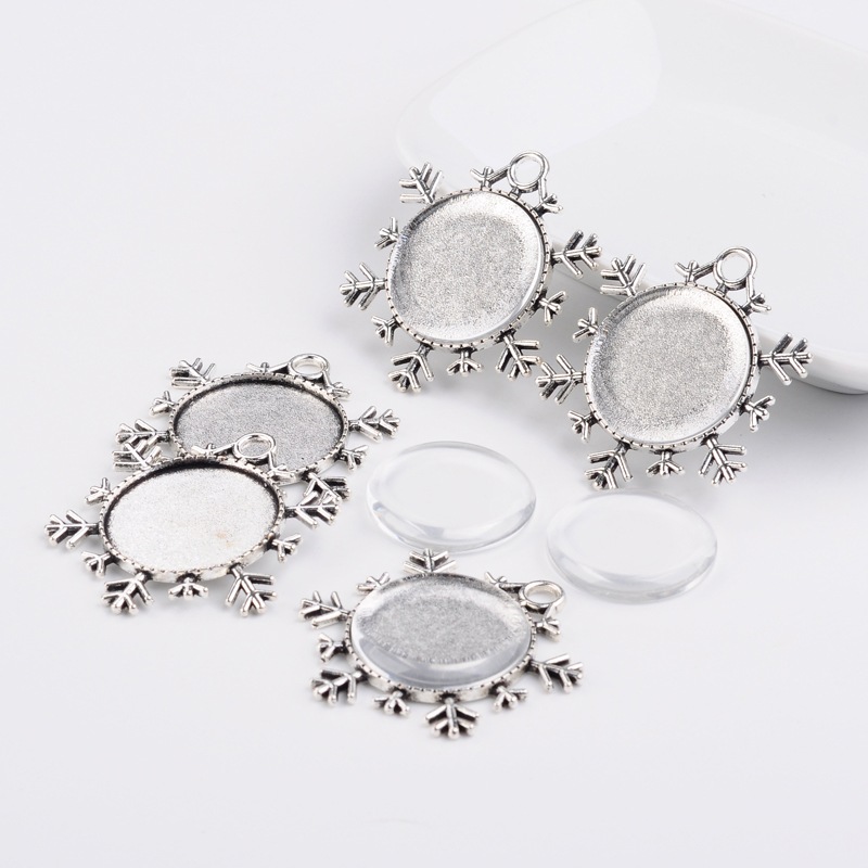 PandaHall 25x4mm Dome Transparent Glass Cabochons and Christmas Ornaments Alloy Snowflake Pendant Cabochon Settings DIY, Antique Silver...