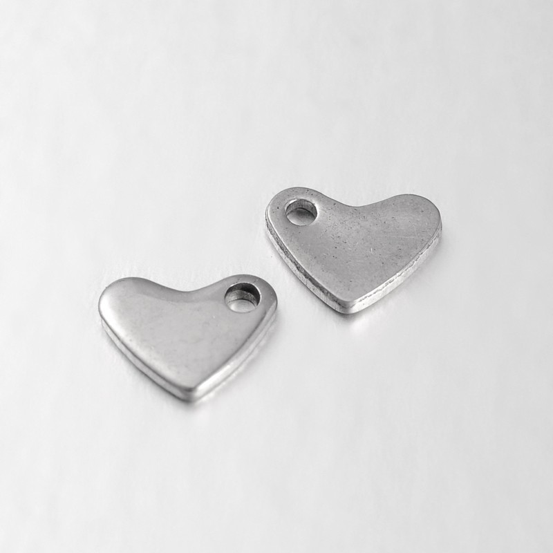 PandaHall Heart 304 Stainless Steel Charms, Stainless Steel Color, 5x7x1mm, Hole: 0.5mm Stainless Steel Heart