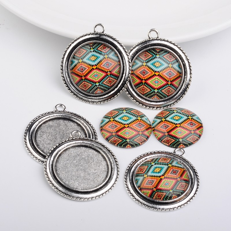 PandaHall Flat Round Alloy Pendant Cabochon Bezel Settings and Geometric Flower Printed Glass Cabochons, Antique Silver, Colorful, Settings...