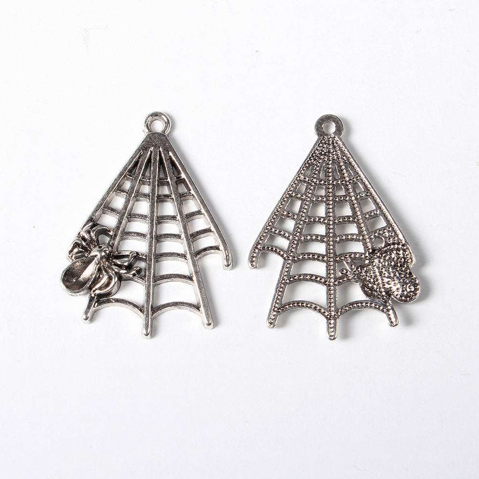 PandaHall Halloween Jewelry Antique Silver Alloy Spider in Web Pendants, Lead Free, 32x23x3.5mm, Hole: 1.5mm Alloy Spider