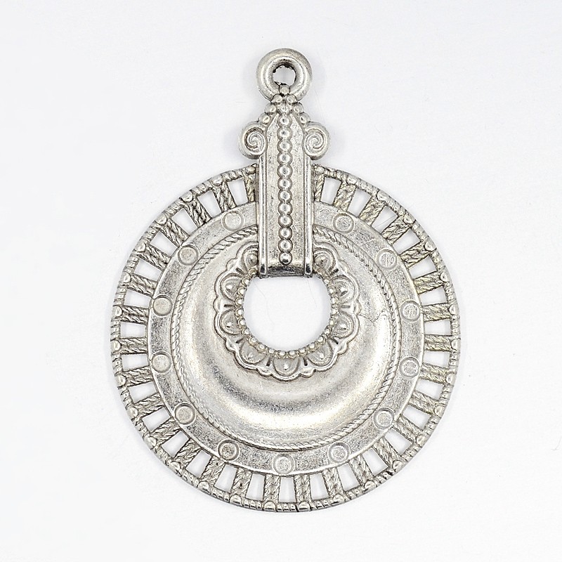 PandaHall Alloy Pendants, Lead Free and Cadmium Free, Flat Round, Antique Silver, 40x30x2mm, Hole: 1.5mm Alloy Flat Round