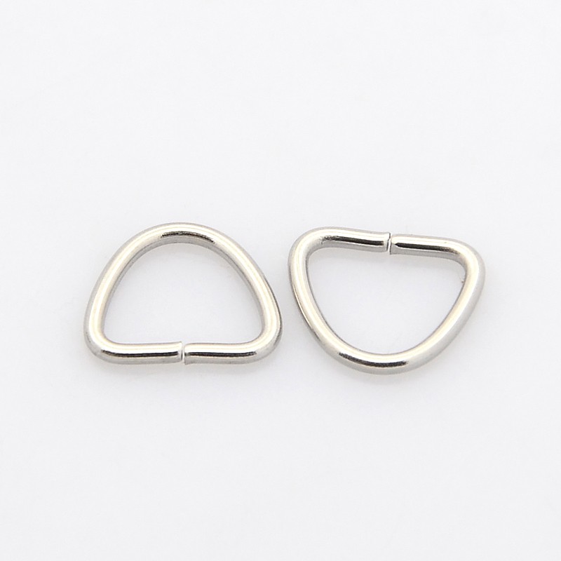 PandaHall Triangle 304 Stainless Steel Close but Unsoldered Jump Rings, Stainless Steel Color, 8x9x1mm Stainless Steel Triangle