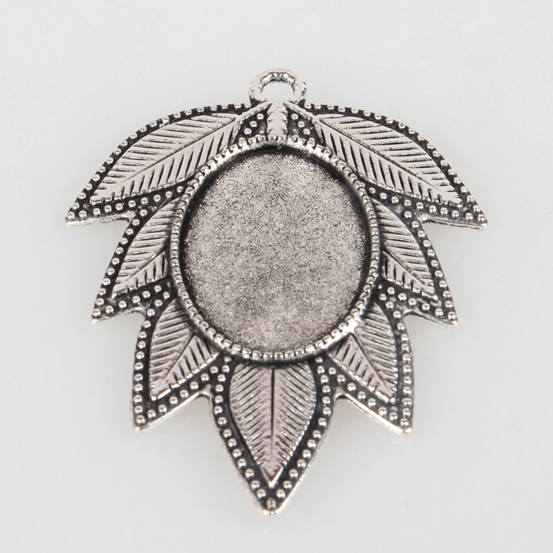 PandaHall Tibetan Style Alloy Leaf Pendant Cabochon Settings, Antique Silver, Oval Tray: 18x25mm; 52x40x2.5mm, Hole: 3mm Alloy Leaf