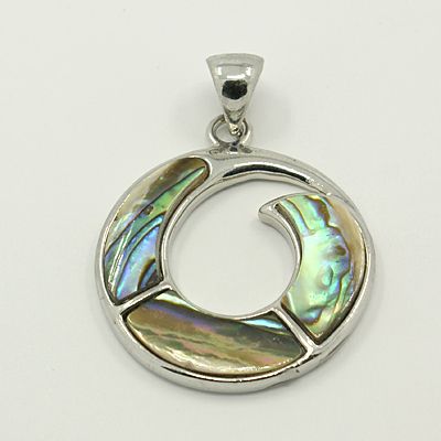 PandaHall Abalone/Paua Shell Pendants, with Brass Findings, Flat Round, Platinum Metal Color, Colorful, 34x29x3mm, Hole: 5x7mm Paua Shell...