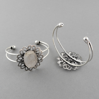 PandaHall Filigree Brass Cuff Bangle Making, Vintage Bangle Base with Iron Tray, Lead Free, Antique Silver, Flat Oval Tray: 25x18mm;...