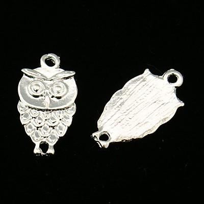 PandaHall Zinc Alloy Pendants, Halloween, Lead Free & Nickel Free, Owl, Silver Color, Size: about 18mm long, 10mm wide, 2mm thick, hole...