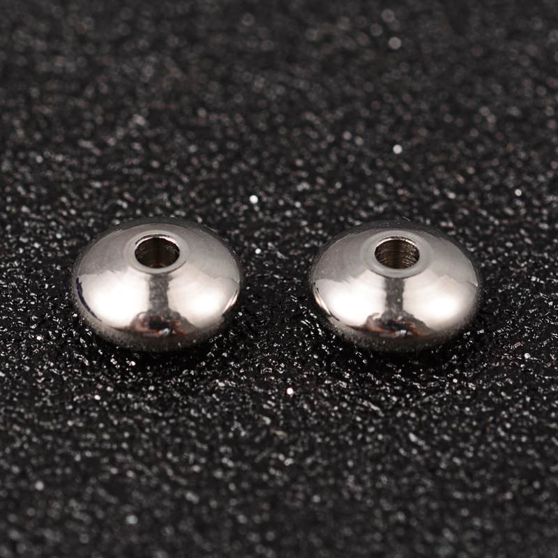 PandaHall Flat Round 304 Stainless Steel Bead Spacers, Stainless Steel Color, 8x4mm, Hole: 2mm Stainless Steel Flat Round