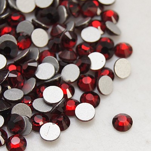 PandaHall Siam Faceted Glass Flat Back Rhinestone for Garment, Grade A, Back Plated, Half Round, 3~3.2mm Glass Rhinestone Half Round