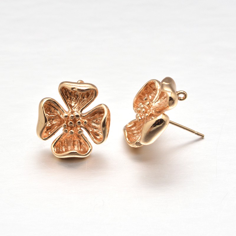 PandaHall Rack Plating Brass Flower Ear Studs, Lead Free & Cadmium Free, Light Gold, 16x17x5mm, Hole: 0.6mm; Pin: 0.8mm Brass