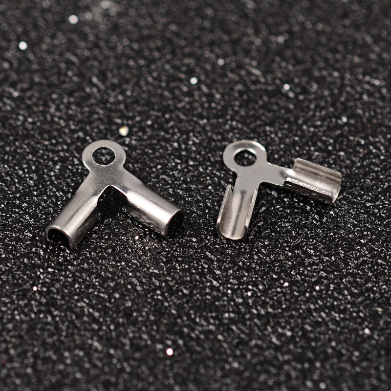 PandaHall 304 Stainless Steel Fold Over Crimp Cord Ends, Stainless Steel Color, 9x9x2mm, Hole: 1mm Stainless Steel