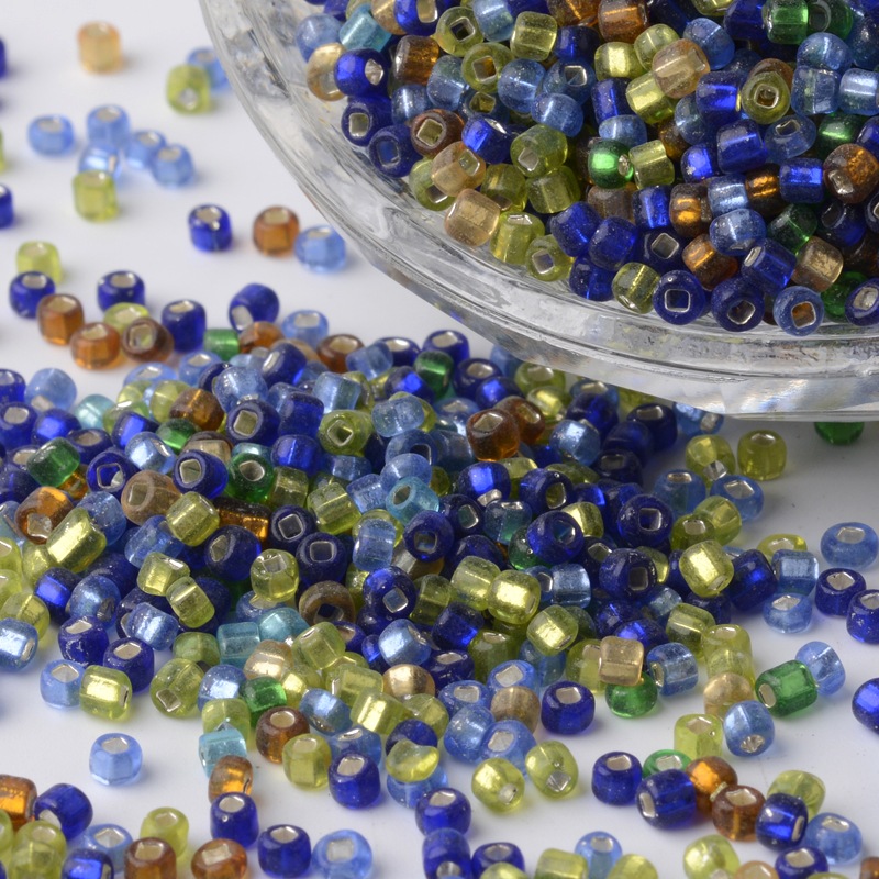 PandaHall 8/0 Silver Lined Round Glass Seed Beads, Square Hole, Mixed Color, 2.5~3.5x2~2.5mm, Hole: 0.8~1mm; about 12100pcs/pound Glass...