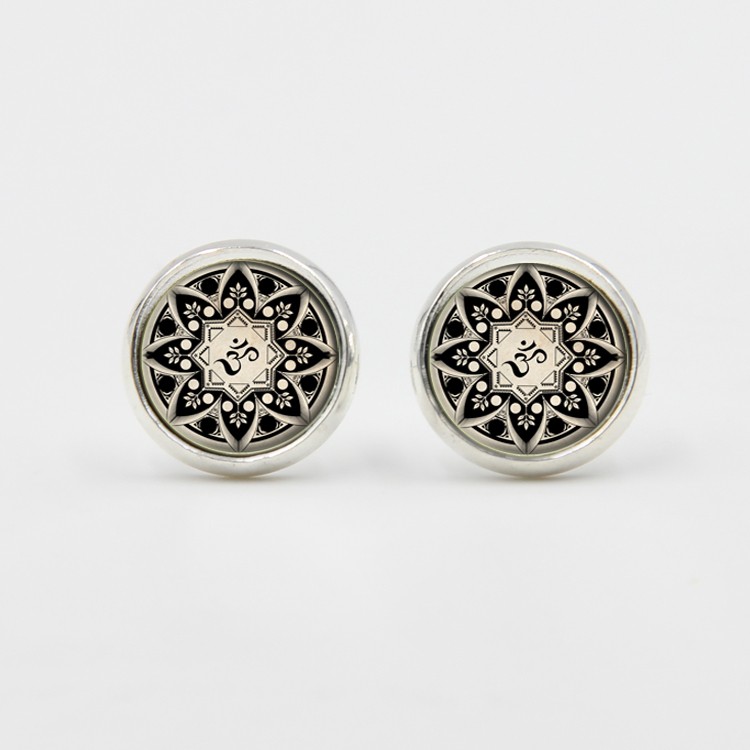 PandaHall Glass Stud Earrings, with Brass Findings, Flat Round with Flower & Ohm, Black, 14x5mm, Pin: 0.7mm Glass Silver