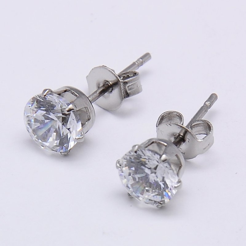 PandaHall Cubic Zirconia Ear Studs, with 304 Stainless Steel Base, Flat Round, Stainless Steel Color, 5mm, Pin: 0.7mm Cubic Zirconia