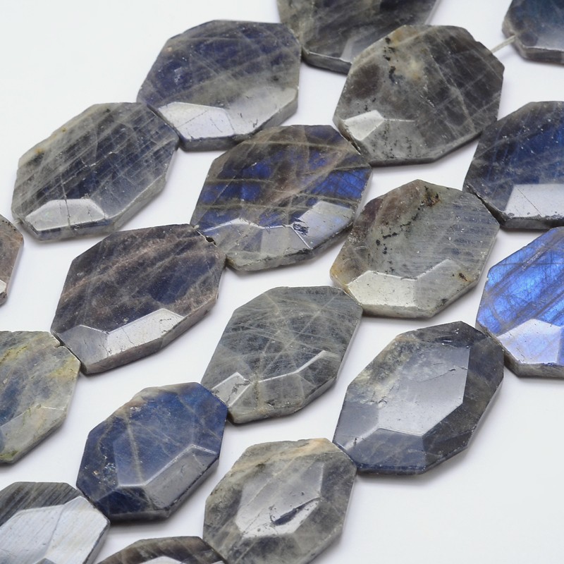 PandaHall Faceted Nuggets Natural Labradorite Bead Strands, 35~47x25~35x7~8mm, Hole: 1mm; about 9~10pcs/strand, 15.5" Labradorite Nuggets...