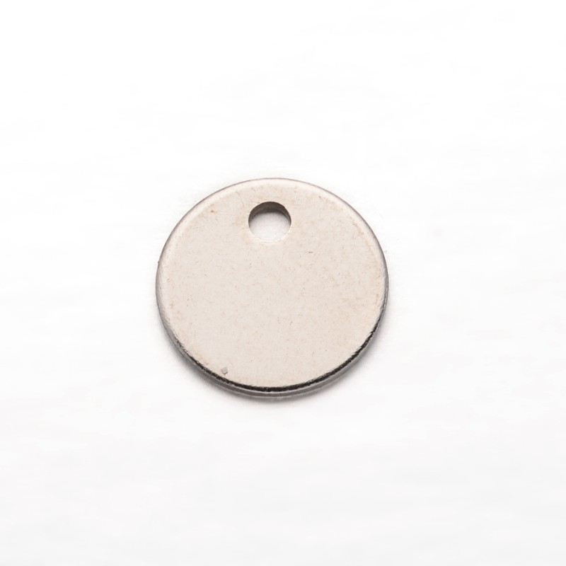 PandaHall Flat Round 304 Stainless Steel Charms, Stainless Steel Color, 8x0.5mm, Hole: 1mm Stainless Steel Flat Round