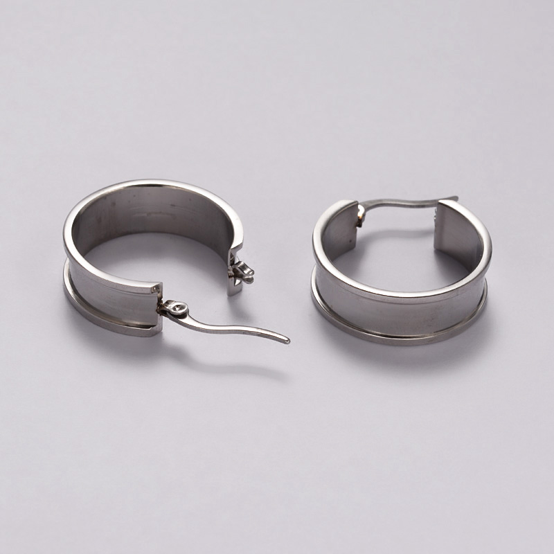 PandaHall 304 Stainless Steel Hoop Earrings, Stainless Steel Color, 23.5x8mm; Pin: 1mm Stainless Steel
