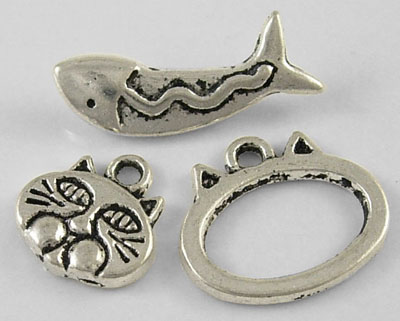 PandaHall Tibetan Silver Toggle Clasps, Lead Free, Cadmium Free and Nickel Free, Cat & Fish & Oval, Antique Silver, Oval: about 18mm wide...