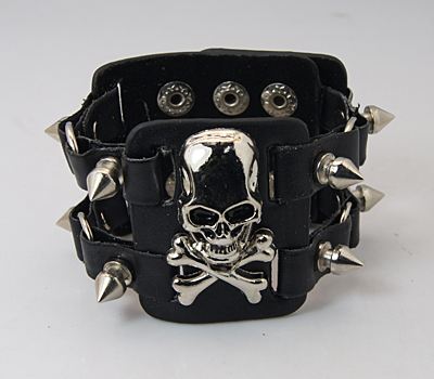 PandaHall Skull Punk Rock Leather Bracelets, Gothic Style for Halloween, with Alloy Finding, Platinum Color, Black, about 51mm wide, 235mm...