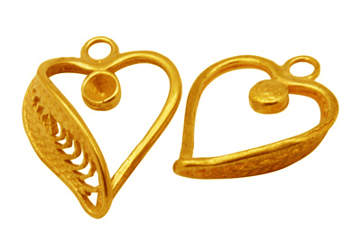 PandaHall Heart Brass Pendant Rhinestone Settings, Golden Color, Size: about 14mm wide, 18mm long, hole: 2mm; Borehole Inner Diameter: 2.5mm...