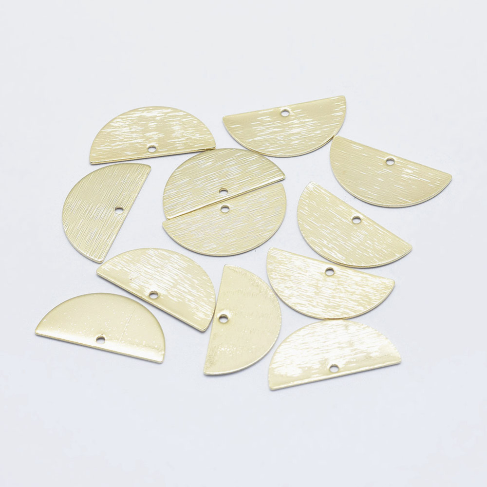 PandaHall Electroplated Brass Pendant, Long-Lasting Plated, Real 18K Gold Plated, Nickel Free, Brushed, Half Round, 10.3x21x0.4mm, Hole: 1mm...