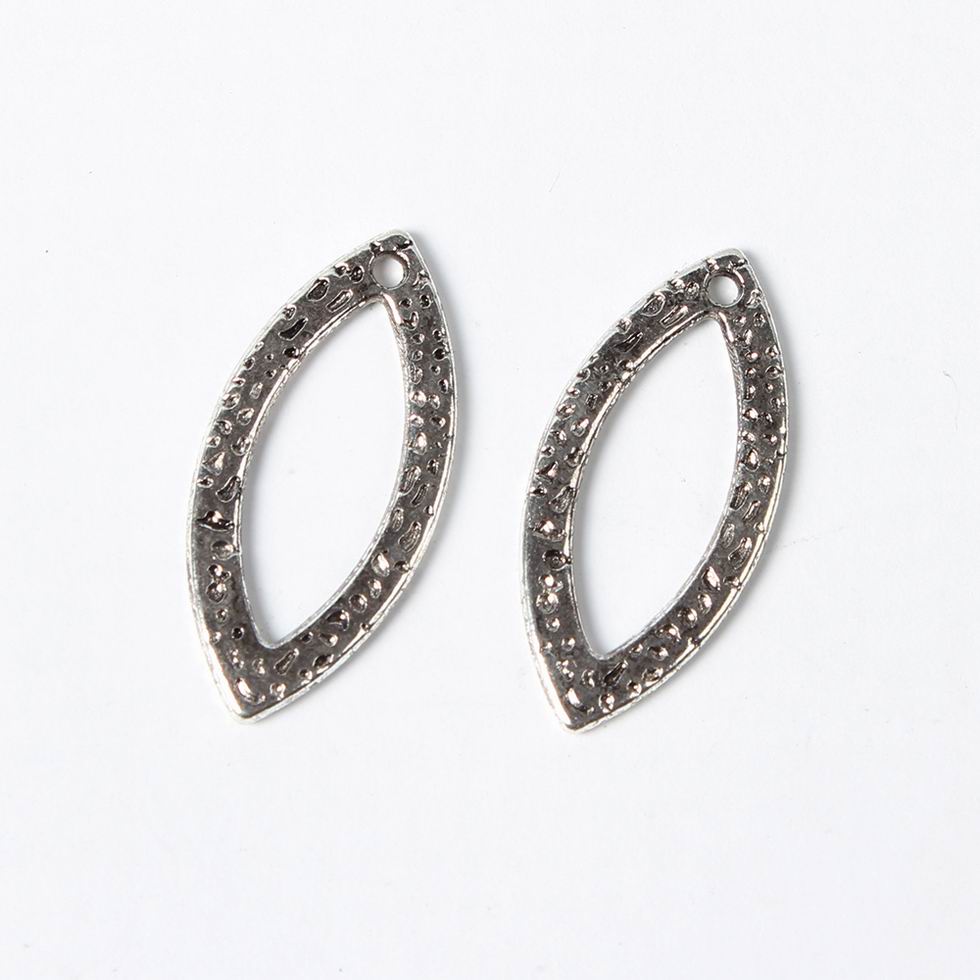 PandaHall Antique Silver Tibetan Style Horse Eye Pendants, Lead Free and Cadmium Free, about 25mm long, 11.5mm wide, 1.8mm thick, hole: 1mm...