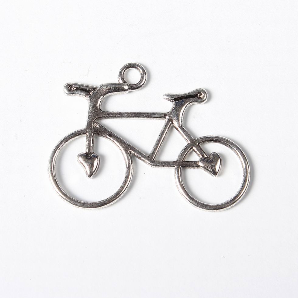 PandaHall Tibetan Style Antique Silver Bicycle Pendants, Cadmium Free & Lead Free, 23x31x2mm, Hole: 2mm Alloy Vehicle