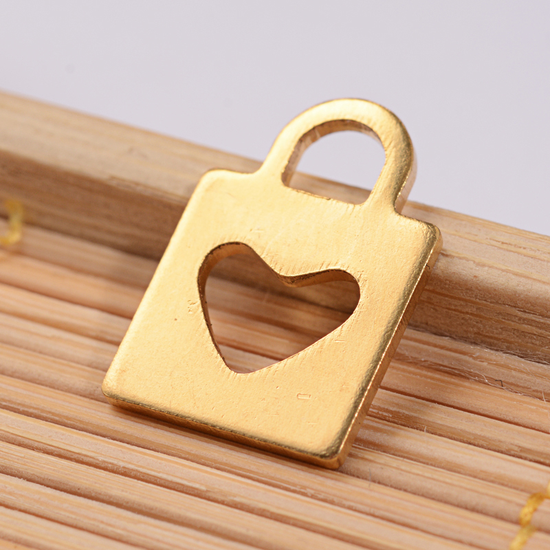 PandaHall Lock 304 Stainless Steel Charms, Golden, 16.5x11.5x1mm, Hole: 4x3.5mm Stainless Steel Lock