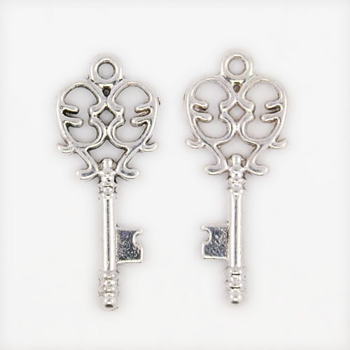 PandaHall Tibetan Style Pendants, Skeleton Key Pendants, Lead Free, Nickel Free and cadmium free, Antique Silver, 33mm long, 14mm wide, 2mm...