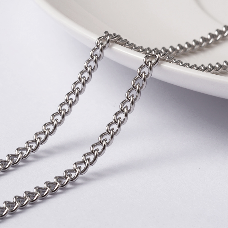 PandaHall 304 Stainless Steel Curb Chains Twisted Chains, with Spool, Stainless Steel Color, 4x3x0.8mm; about 20m/roll Stainless Steel