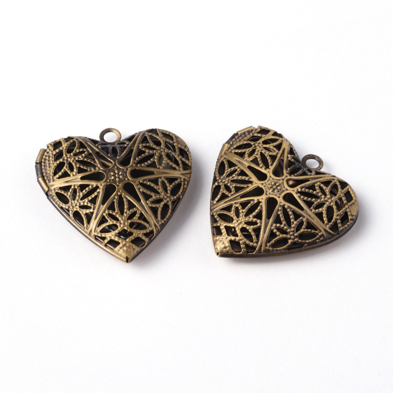 PandaHall Heart Hollow Filigree Brass Diffuser Locket Pendants, Antique Bronze, about 26mm in diameter, Hole: 2mm Brass Heart
