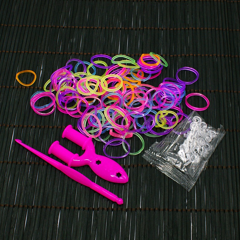 PandaHall DIY Fluorescent Neon Rubber Loom Bands Refills with Bands and Accessories, Colorful, 110x90x13mm Rubber