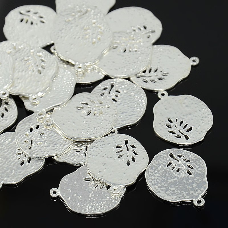 PandaHall Tibetan Style Pendants, Lead Free, Flat Round with Leaf, Silver, 22x18x1mm, Hole: 1mm Alloy Flat Round Silver