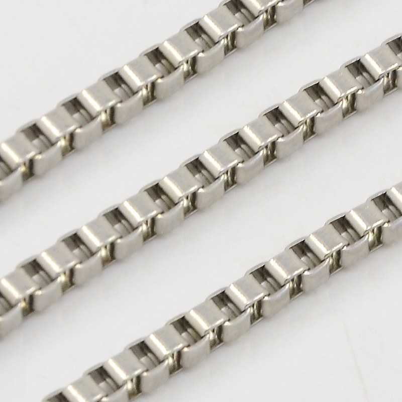 PandaHall 304 Stainless Steel Venetian Chains, Stainless Steel Color, 2x2mm Stainless Steel