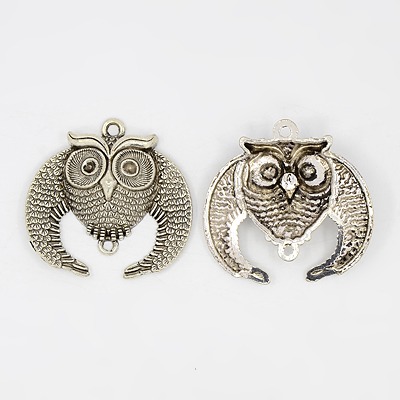 PandaHall Antique Silver Tibetan Style Halloween Owl Connectors, Cadmium Free & Lead Free, 49x47x10mm, Hole: 4mm Alloy Owl