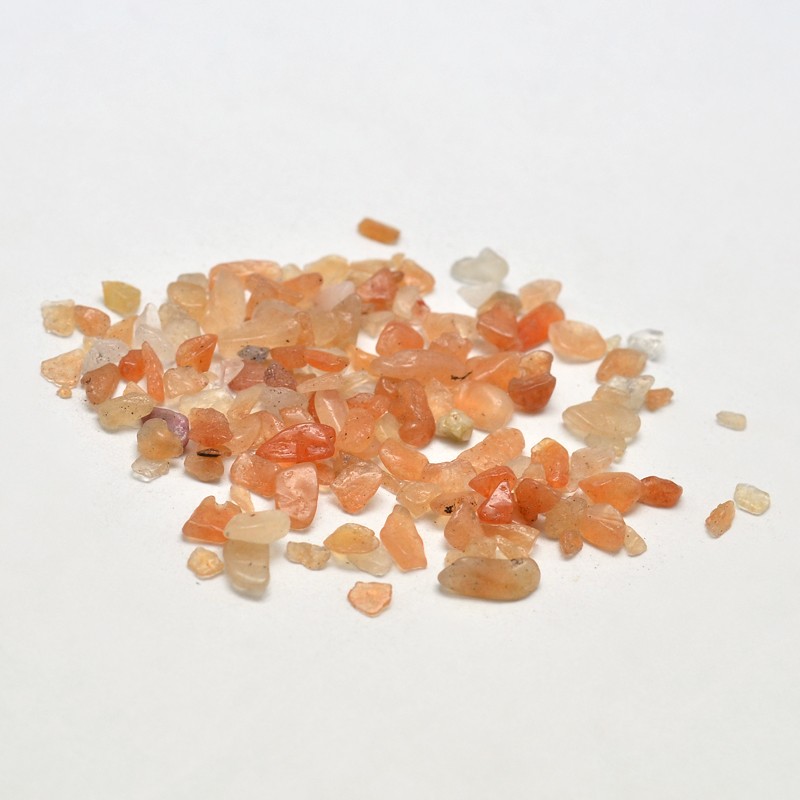 PandaHall Natural Red Aventurine Chip Beads, No Hole/Undrilled, 2~8x2~4mm; about 170pcs/10g Red Aventurine Chip