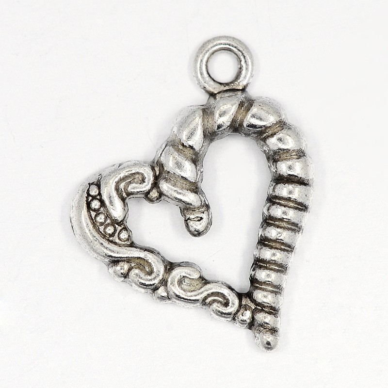 PandaHall Tibetan Style Pendant, Lead Free and Cadmium Free, Antique Silver, 16mm long, 17mm wide, 3.5mm thick hole: 2.5mm Alloy Heart