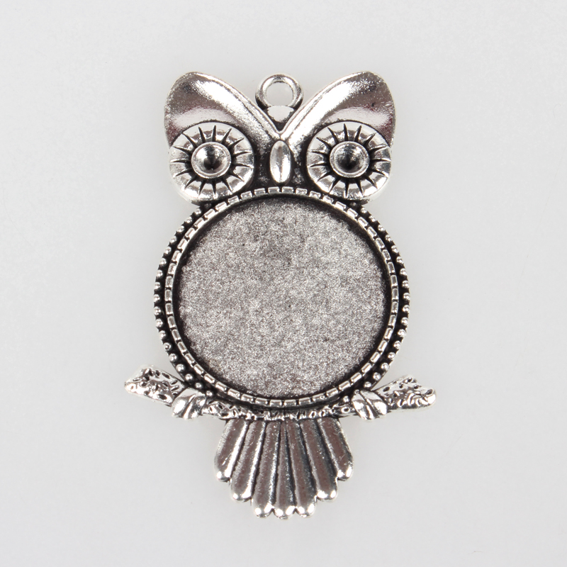 PandaHall Vintage Tibetan Style Alloy Owl Pendant Cabochon Bezel Settings, Antique Silver, Flat Round Tray: 25mm; Fit for 3mm Rhinestone;...