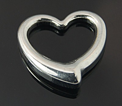 PandaHall Handmade Valentine's Day Gifts Ideas for Him 304 Stainless Steel Heart Pendants, 16x16x4mm, Hole: 12mm Stainless Steel Heart